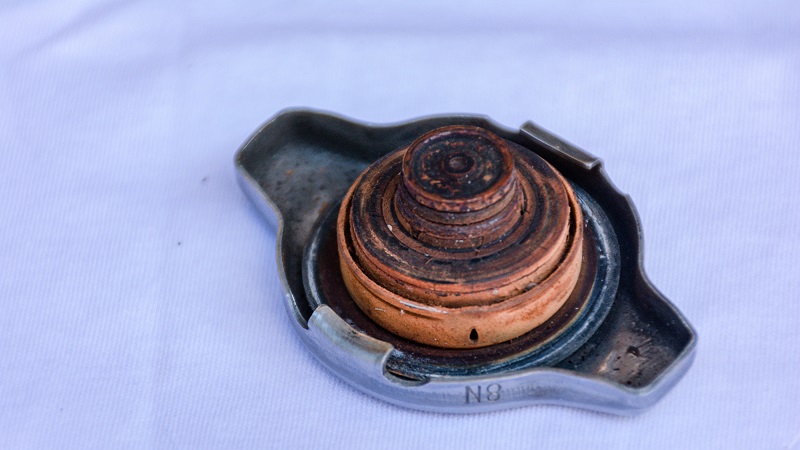 Corroded radiator cap